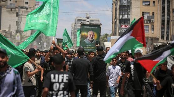 Gazze'de ikinci a�ama i�in masaya oturuluyor: Hamas heyeti Kahire yolunda