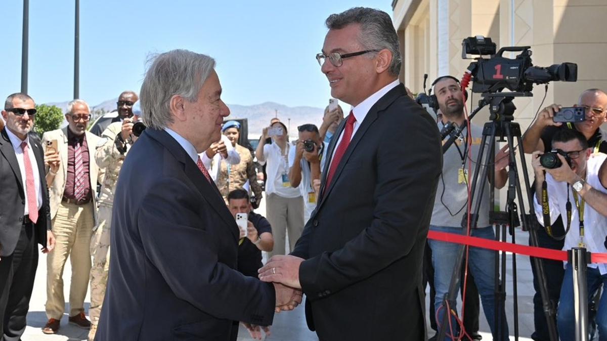Guterres KKTC'de! Tufan Erh�rman ile bir araya geldi
