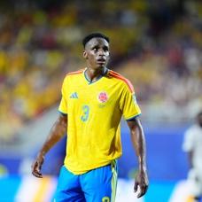 Jhon Lucumi i�in transfer yar��� k�z��t�! Como devreye girdi