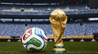 UEFA'dan FIFA'n�n �D�nya Kupas�'n� satma� plan�na sert tepki