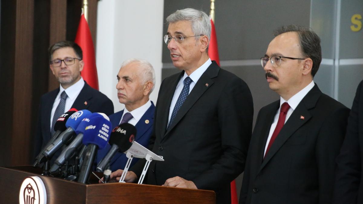 Sağlık Bakanı Memişoğlu: Bugün 40 ülkeye solunum cihazı satabilen bir ülke haline gelmiş durumdayız