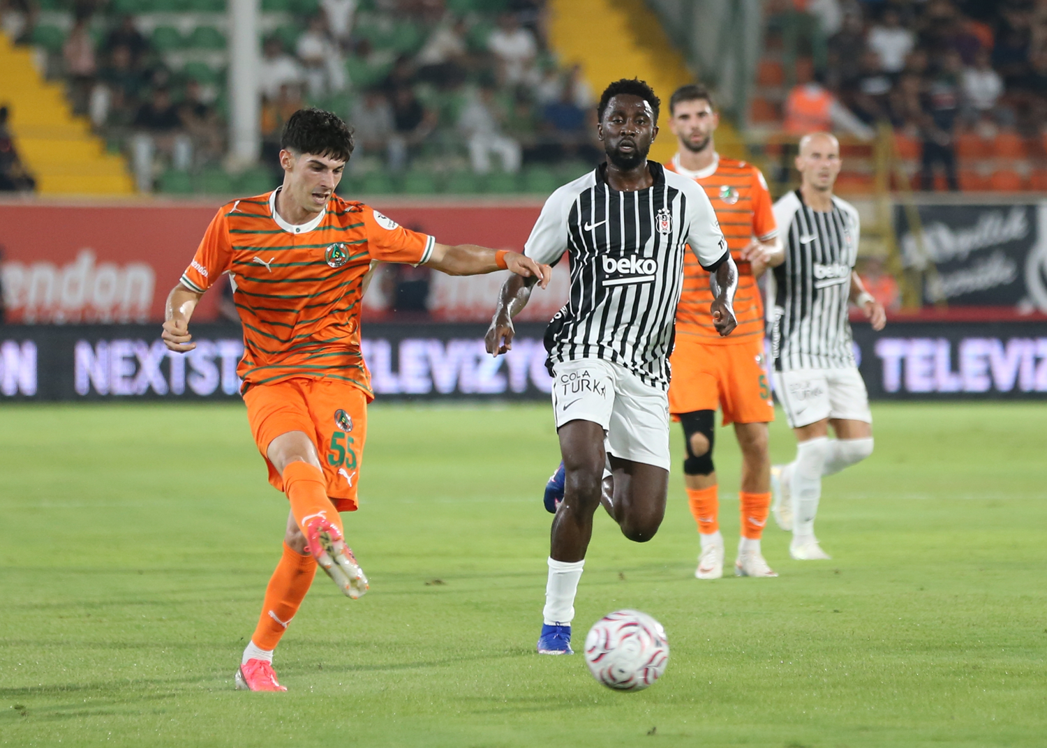 Beşiktaş'tan Alanyaspor maçında hakem tepkisi!