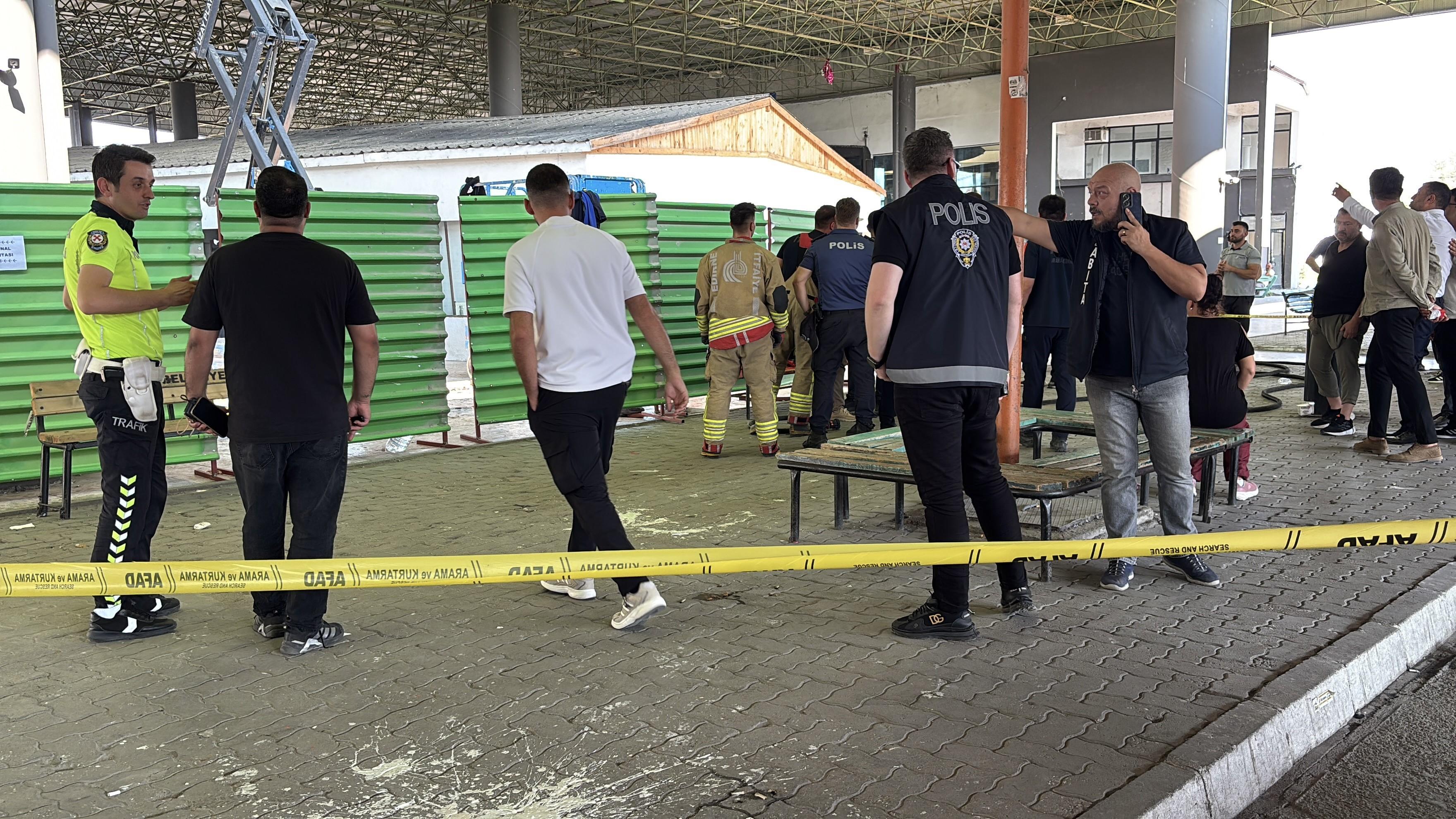 Edirne Otogarı'nda tinerli boya alev aldı: 10 metreden düşen işçiler ağır yaralı