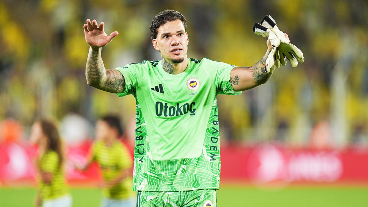 Eleştirilere sünger çekti! Ederson kalesinde adeta devleşti