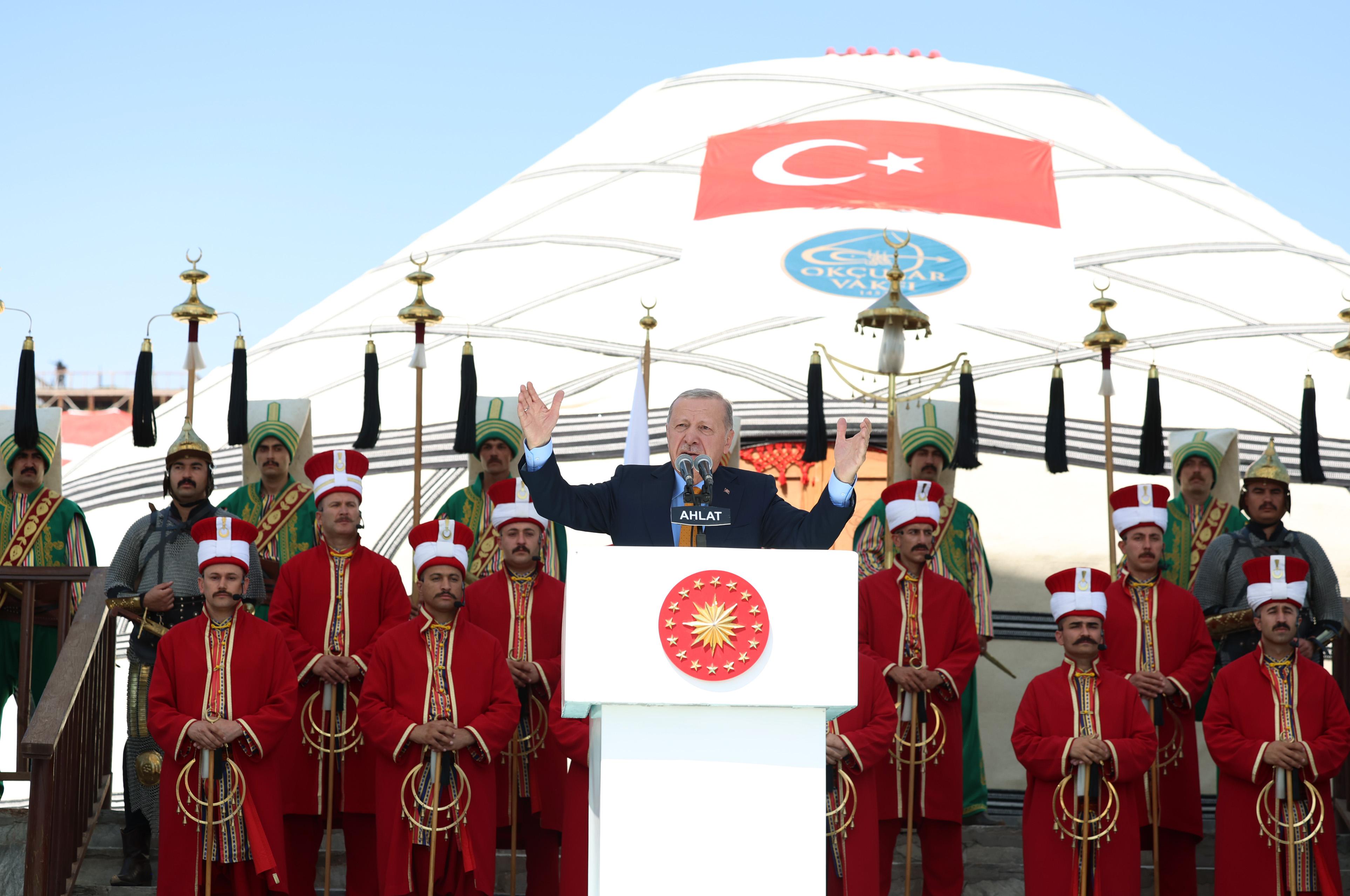Terörsüz Türkiye'ye adım adım! Başkan Erdoğan: Herkesin hesabı varsa bizim de planımız var
