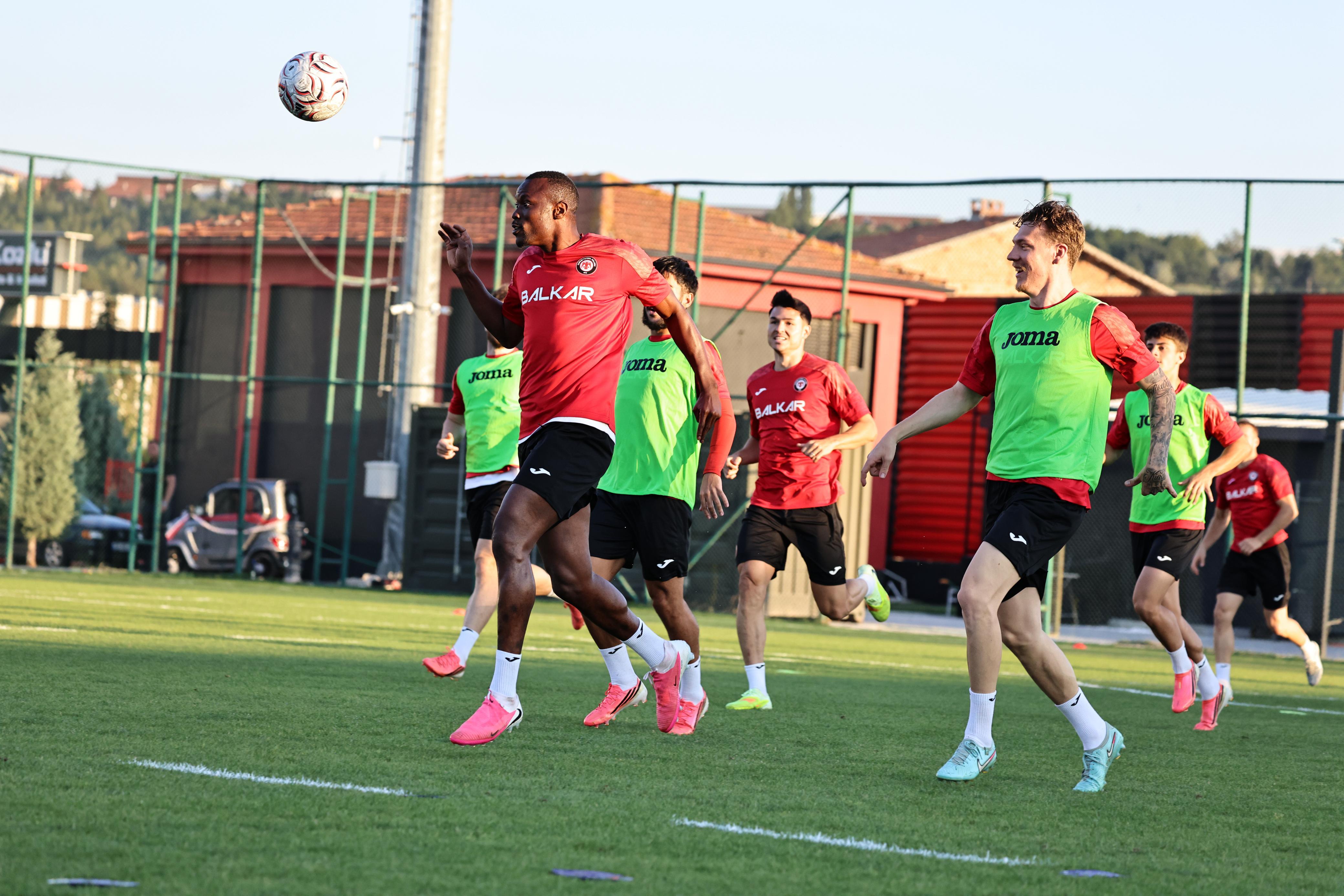 Çorum FK, Beşiktaş deplasmanına hazırlanıyor