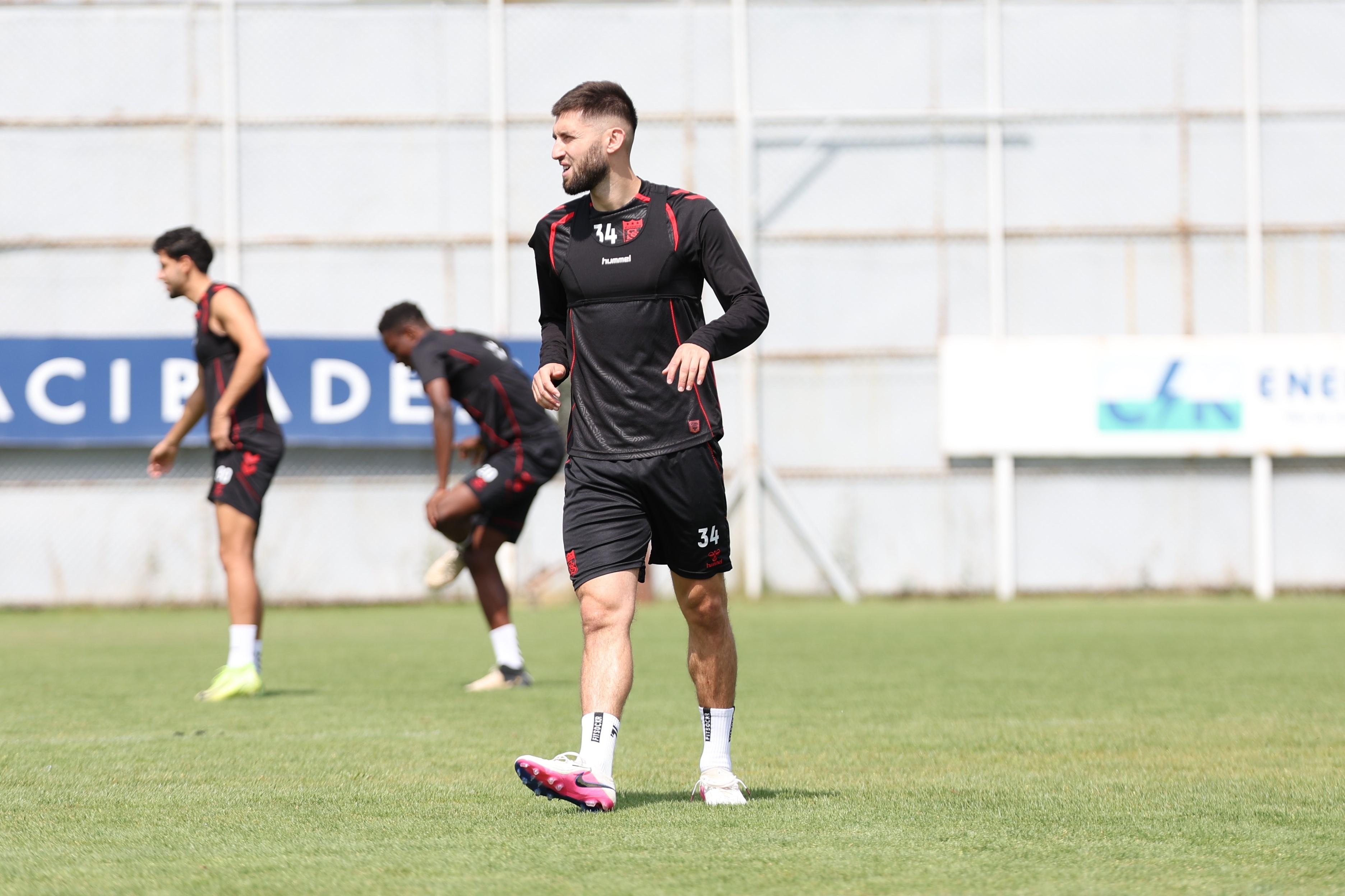 Sivasspor'da Batman Petrolspor mesaisi başladı