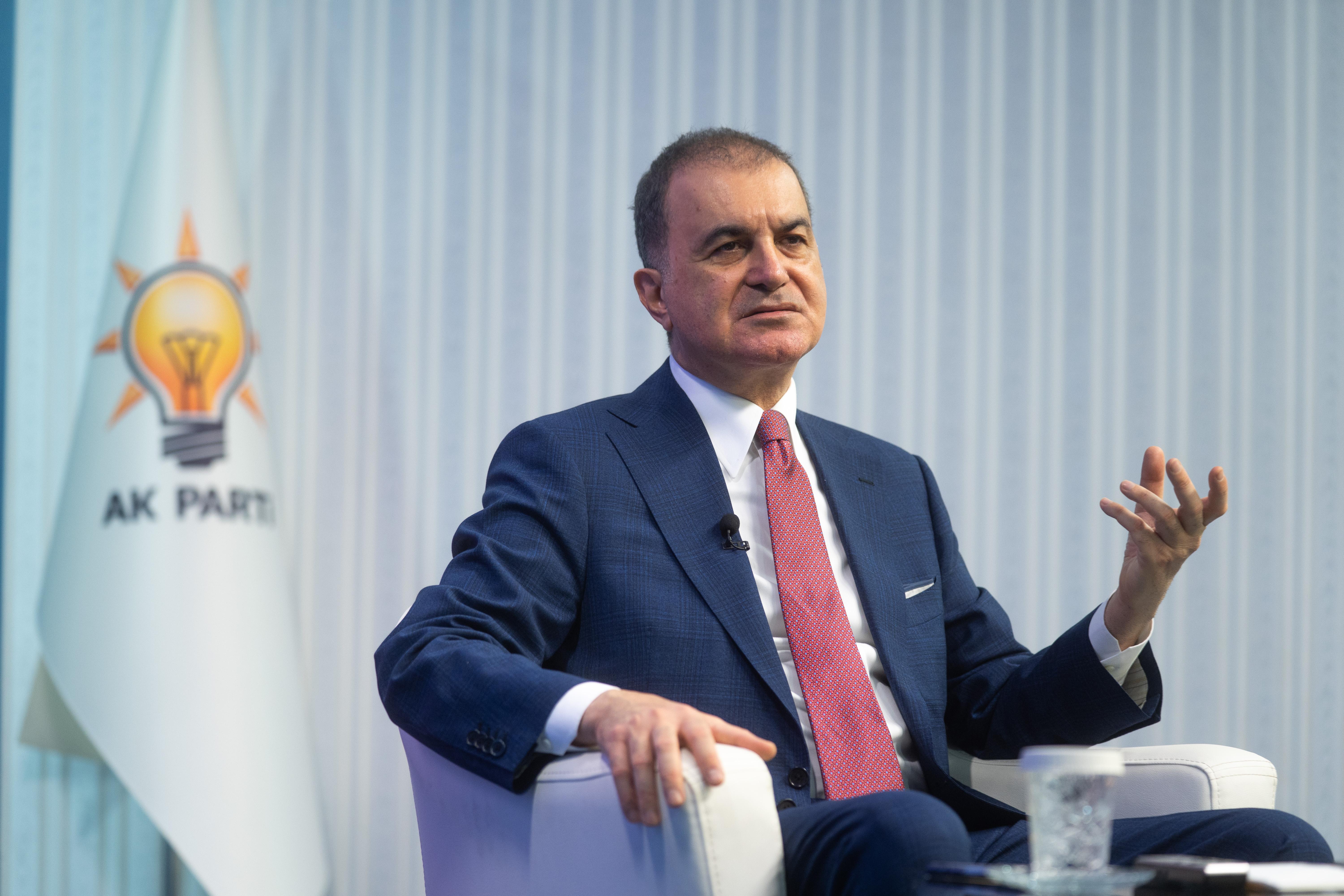SDG kendini feshetti! AK Parti Sözcüsü Çelik: Önemli bir eşik geçilmiş oldu