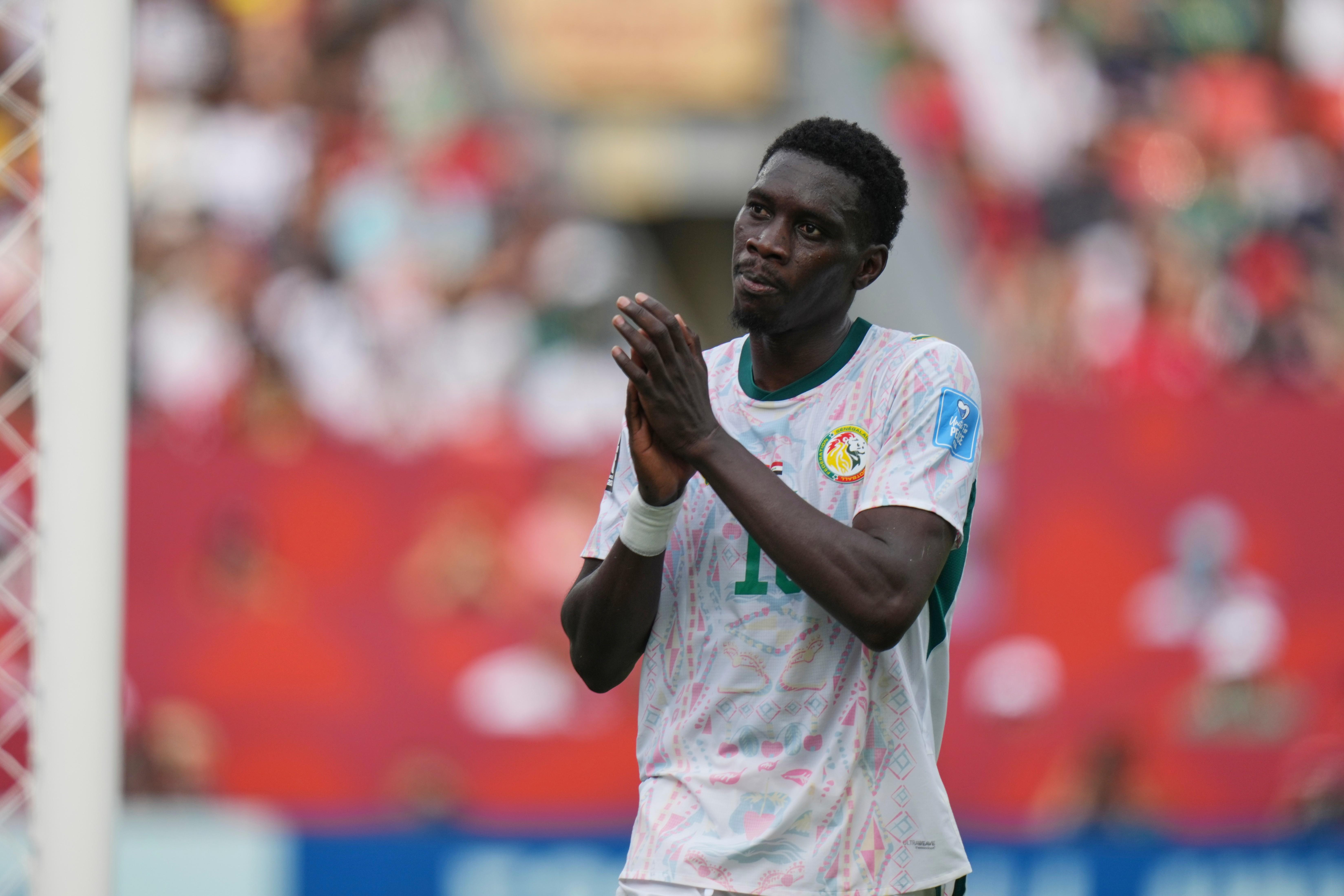 Galatasaray'a kötü haber! Ismaila Sarr İngiliz devinin radarında