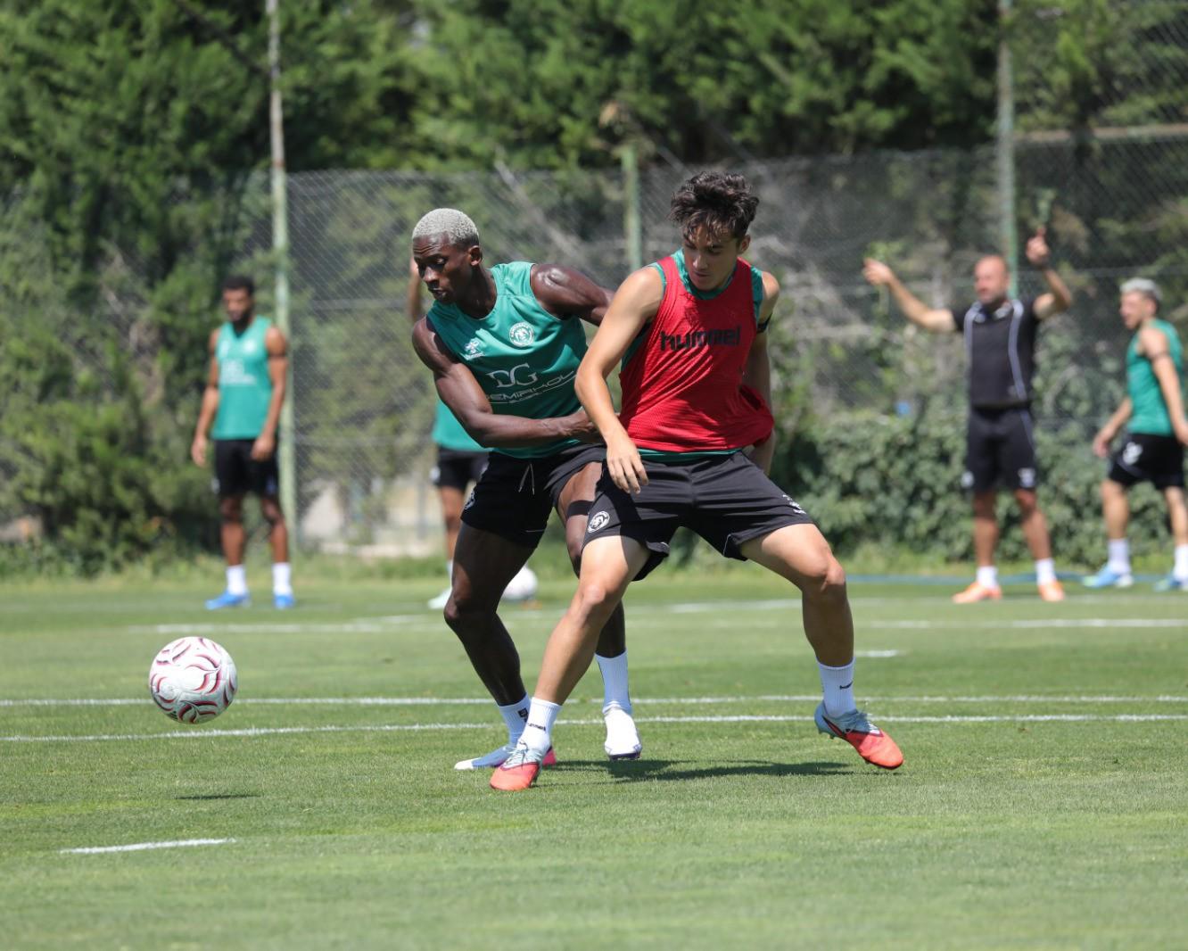 Konyaspor, Kocaelispor mesaisinde