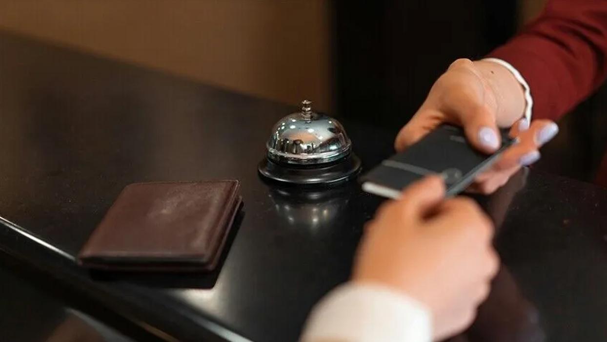 Turizmde yeni dönem 1 Kasım'da başlıyor! Otel ve plaj kuralları sil baştan