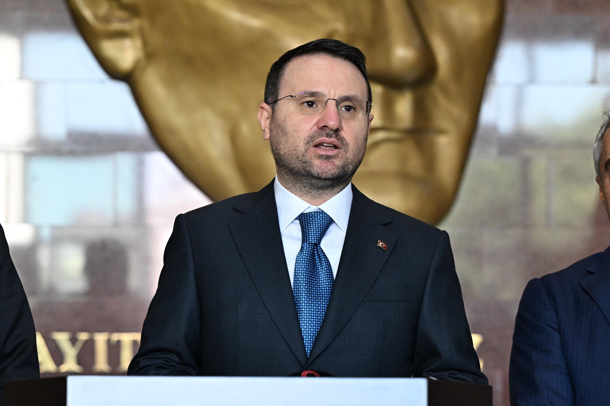 Bakan Gürlek'ten İmamoğlu'na 'şov' tepkisi... 'Mahkemeyi siyaset arenasına çevirdi'