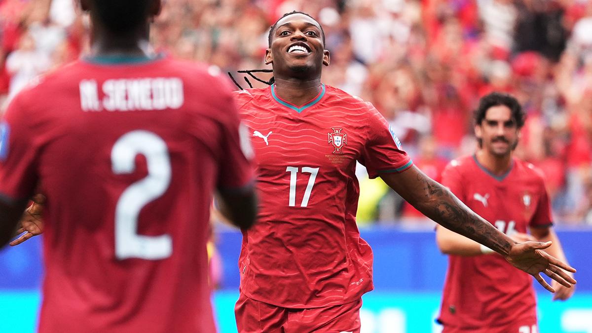 Galatasaray'da Rafael Leao çıkmazı! Noa Lang yeniden gündemde
