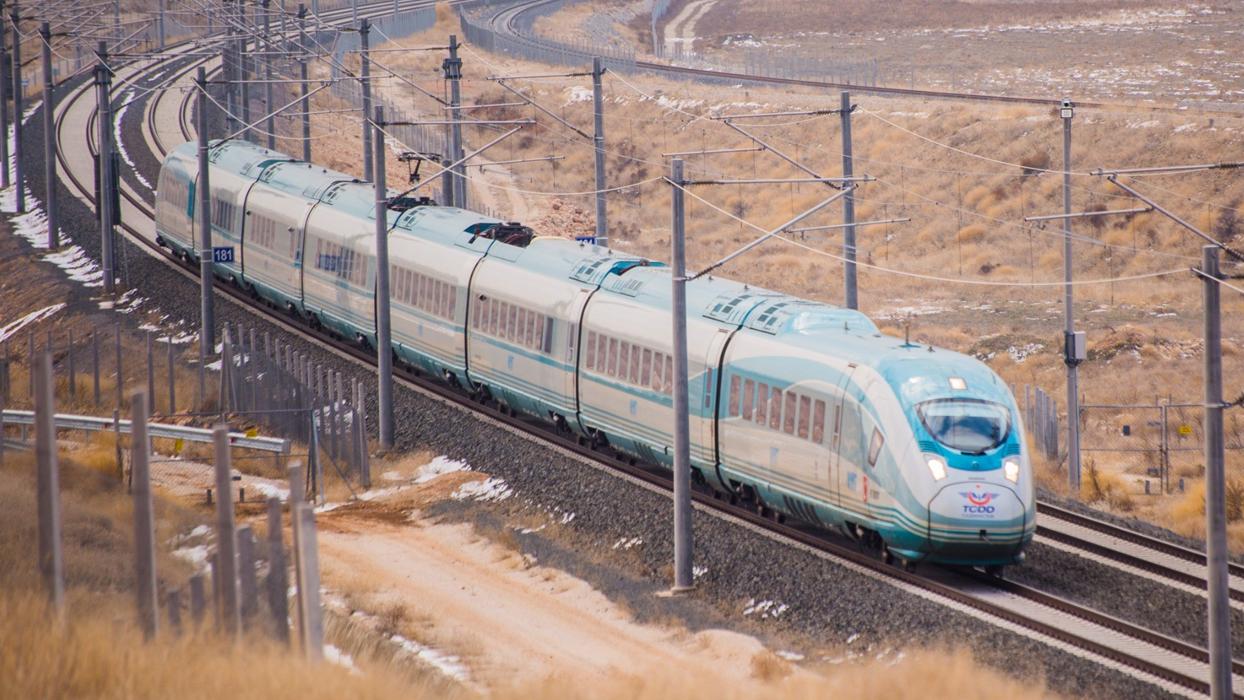 Tren yolculuklarında dijital dönem! 1 Eylül'de e-bilet uygulaması başlıyor