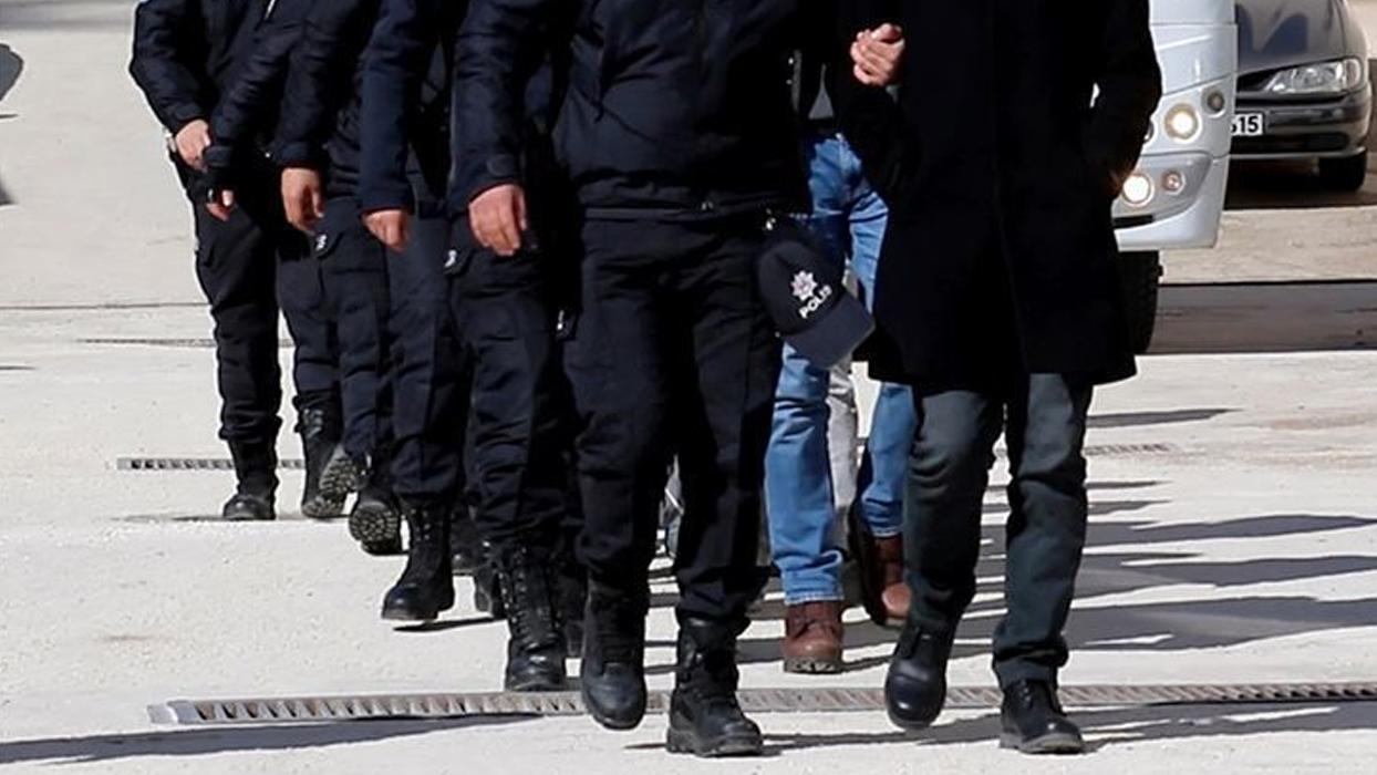 Hazine arazilerini peşkeş çeken şebekeye operasyon! Adliyeye sevk edildiler