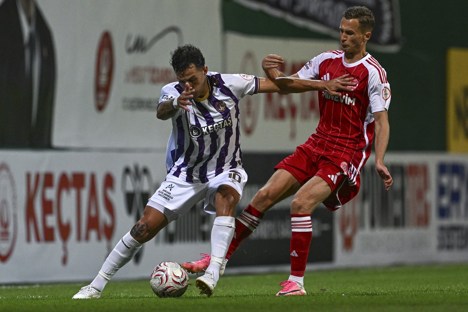 MAÇ SONUCU: Ankara Keçiörengücü : 2 - Ümraniyespor: 2