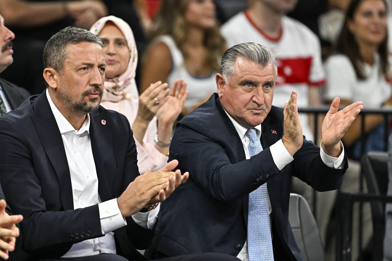 Bakan Bak: İnancımız şu ki Dünya Kupası'na katılacağız
