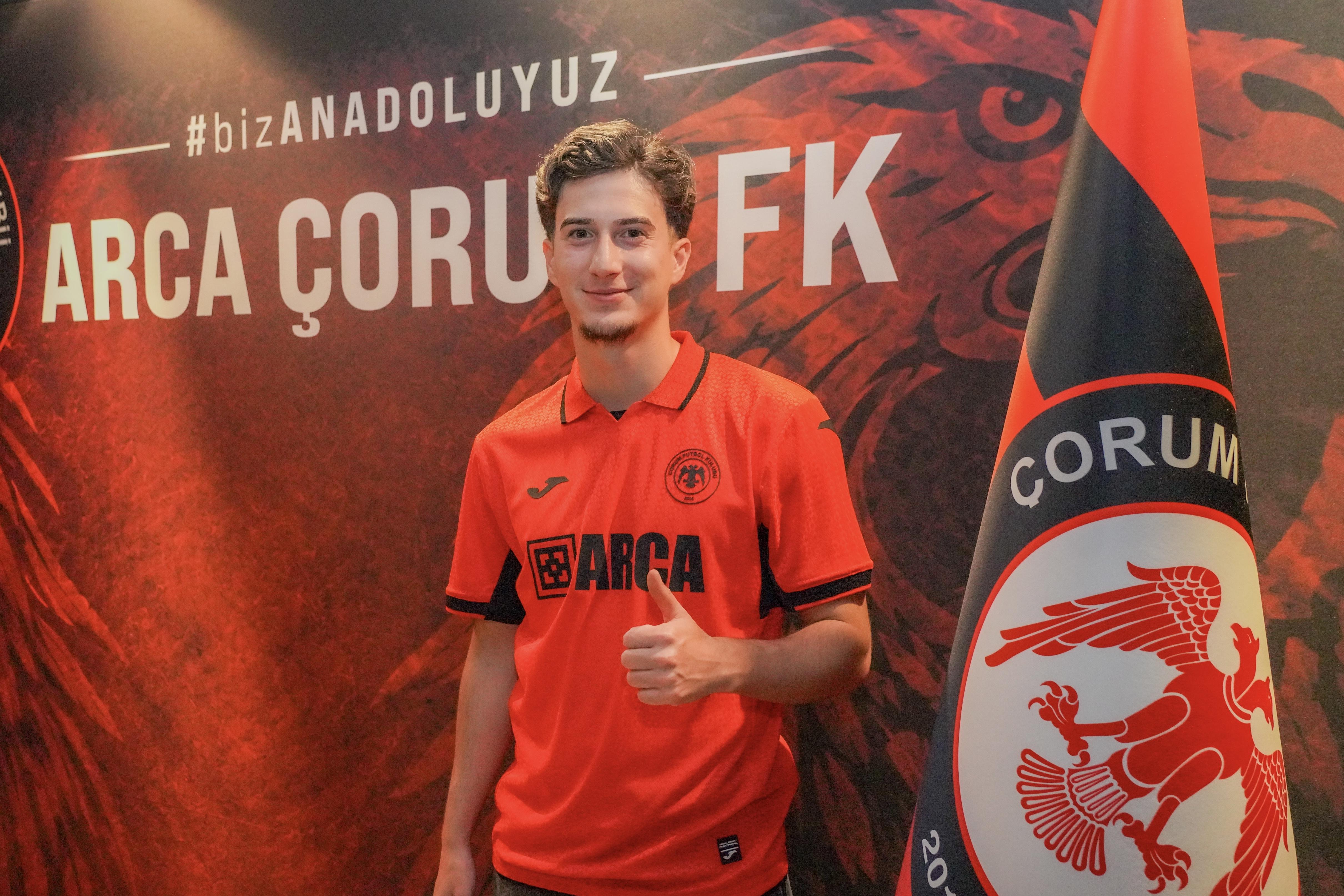Çorum FK, Göktan Gürpüz'ü renklerine bağladı