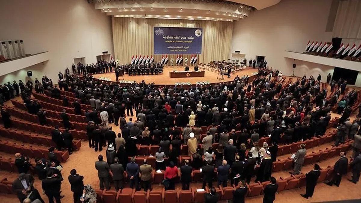 Komşuda büyük temizlik! 12 siyasetçinin mal varlıklarına el konuldu