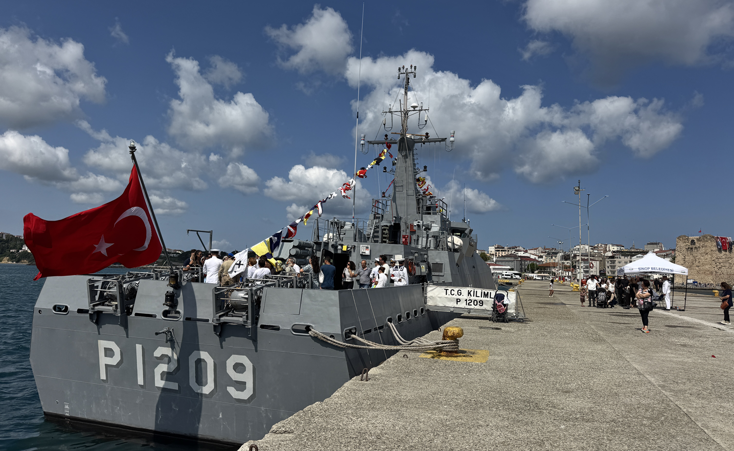 30 Ağustos coşkusu denize taştı! TCG-KİLİMLİ halkın ziyaretine açıldı