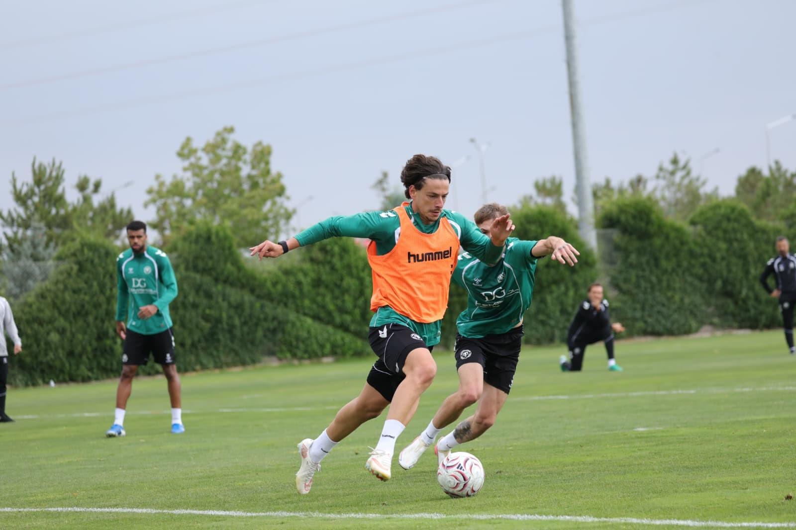 Konyaspor'da Erzurumspor FK mesaisi başladı