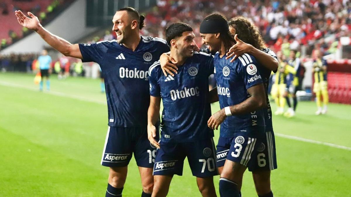Samsun'da Oğuz Aydın rüzgarı! Fenerbahçe'den 2 gollü zafer