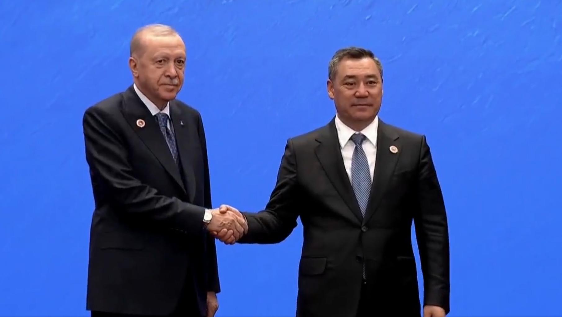 Cumhurbaşkanı Erdoğan Bişkek'te! Devlet Başkanları Zirvesi'ne katıldı