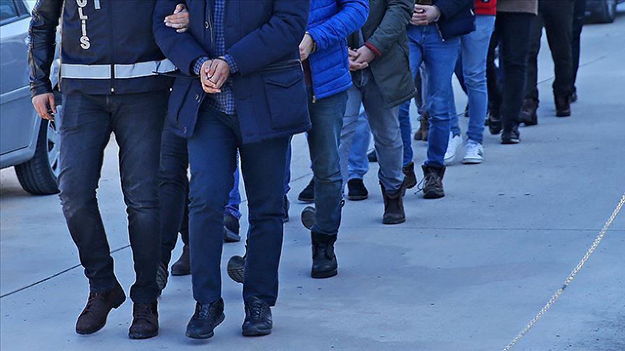 İstanbul'da zehir tacirlerine darbe: 9 adreste 10 gözaltı