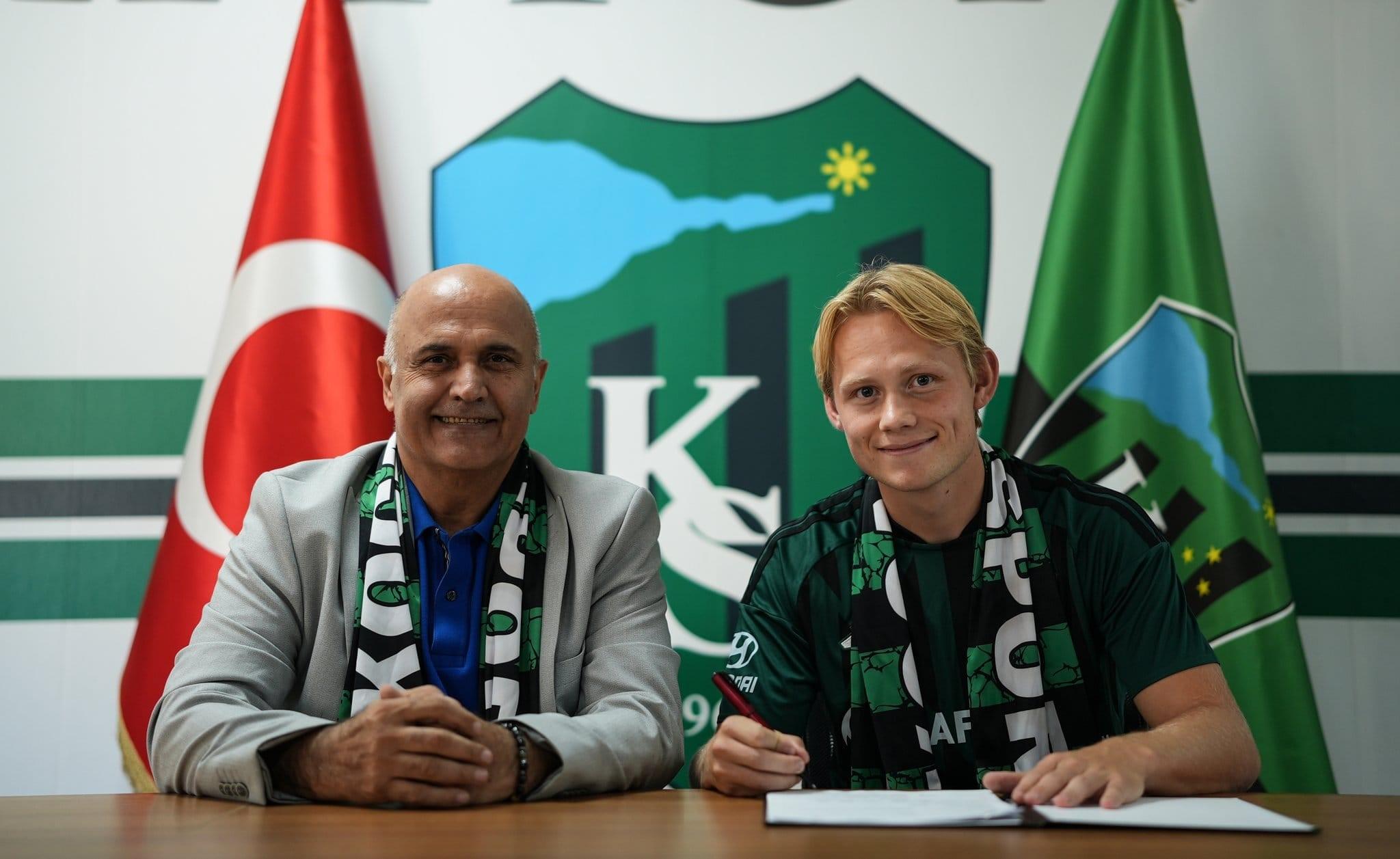 Kocaelispor'dan orta sahaya takviye