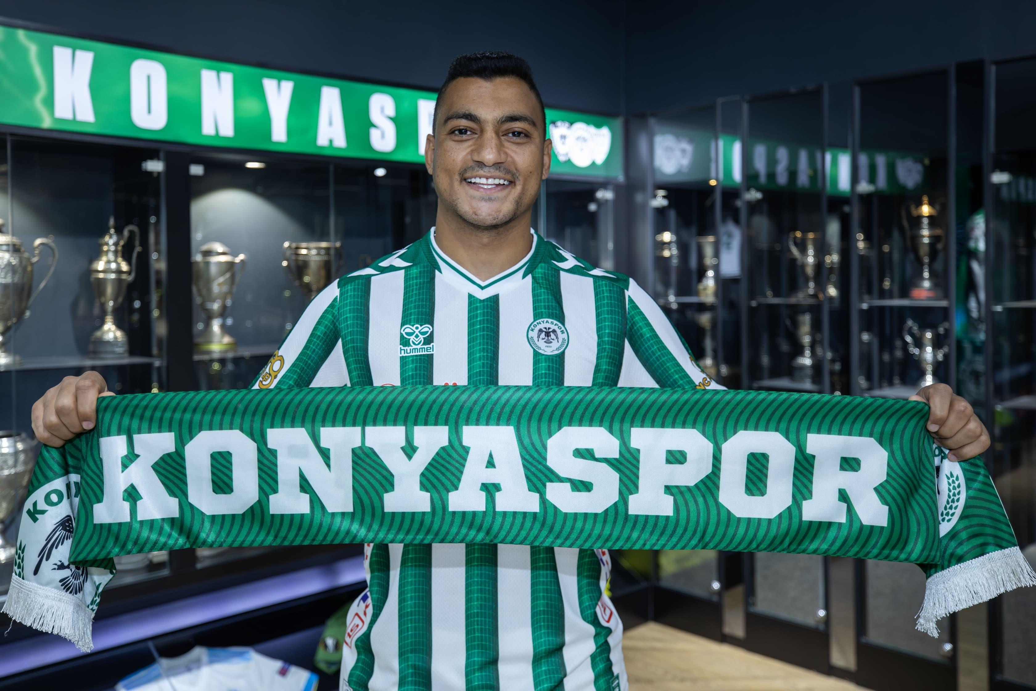 Konyaspor, Mostafa Mohamed'i kadrosuna kattı