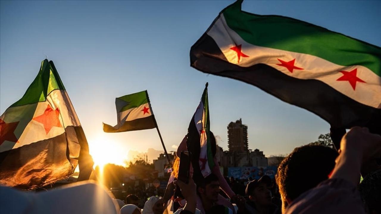 Mühimmat yüklü araç patladı! Suriye'de 2 sivil hayatını kaybetti