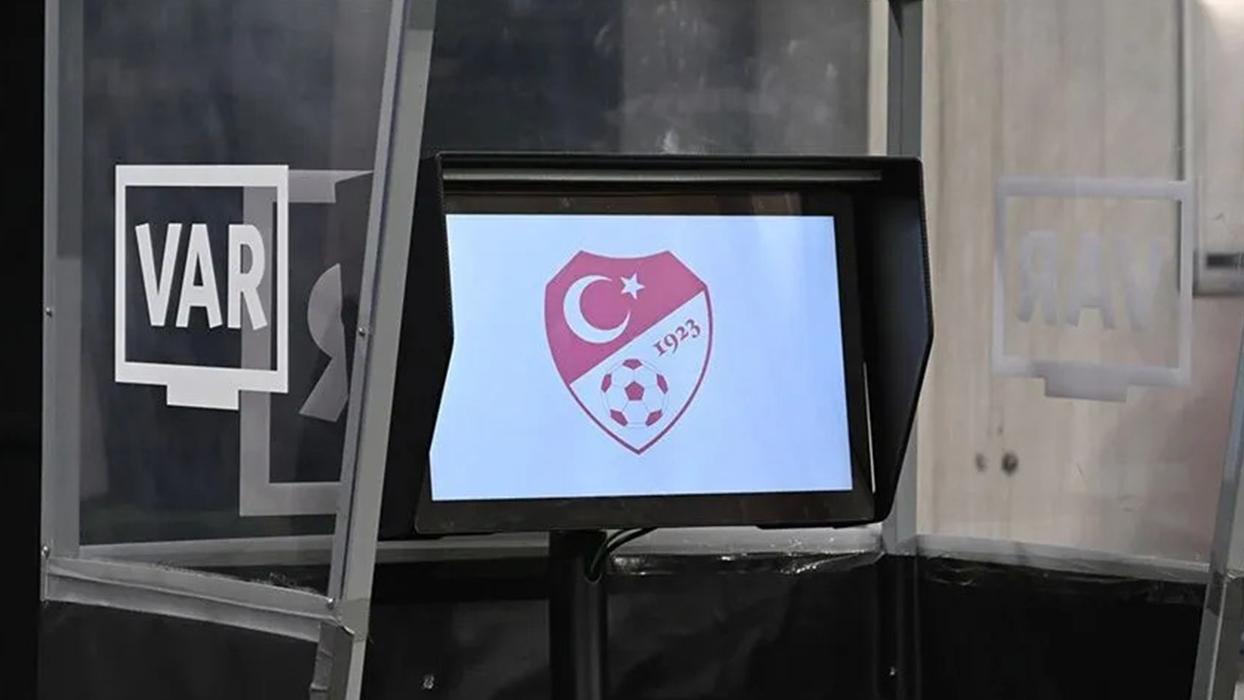 VAR kayıtları açıklandı! İşte haftanın kritik pozisyonları