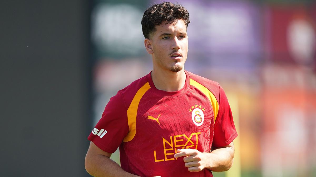 Galatasaray'da Deniz Gül ilk antrenmanına çıktı