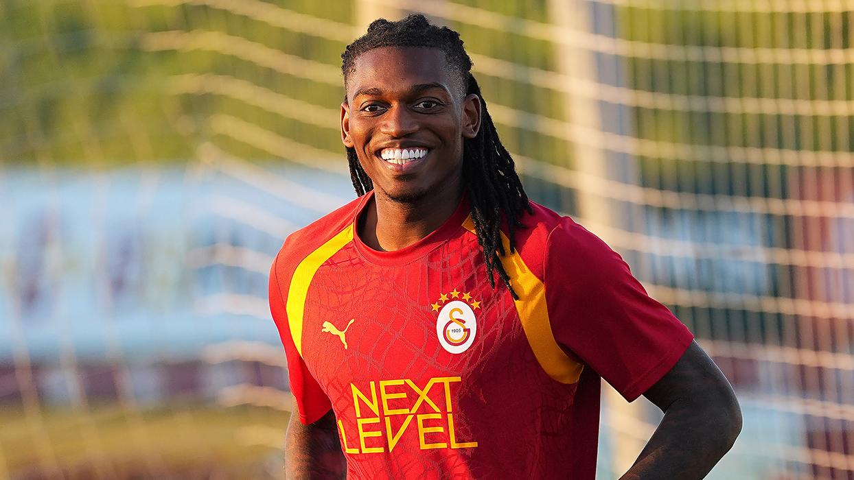 Rafael Leao, Galatasaray'da ilk antrenmanına çıktı