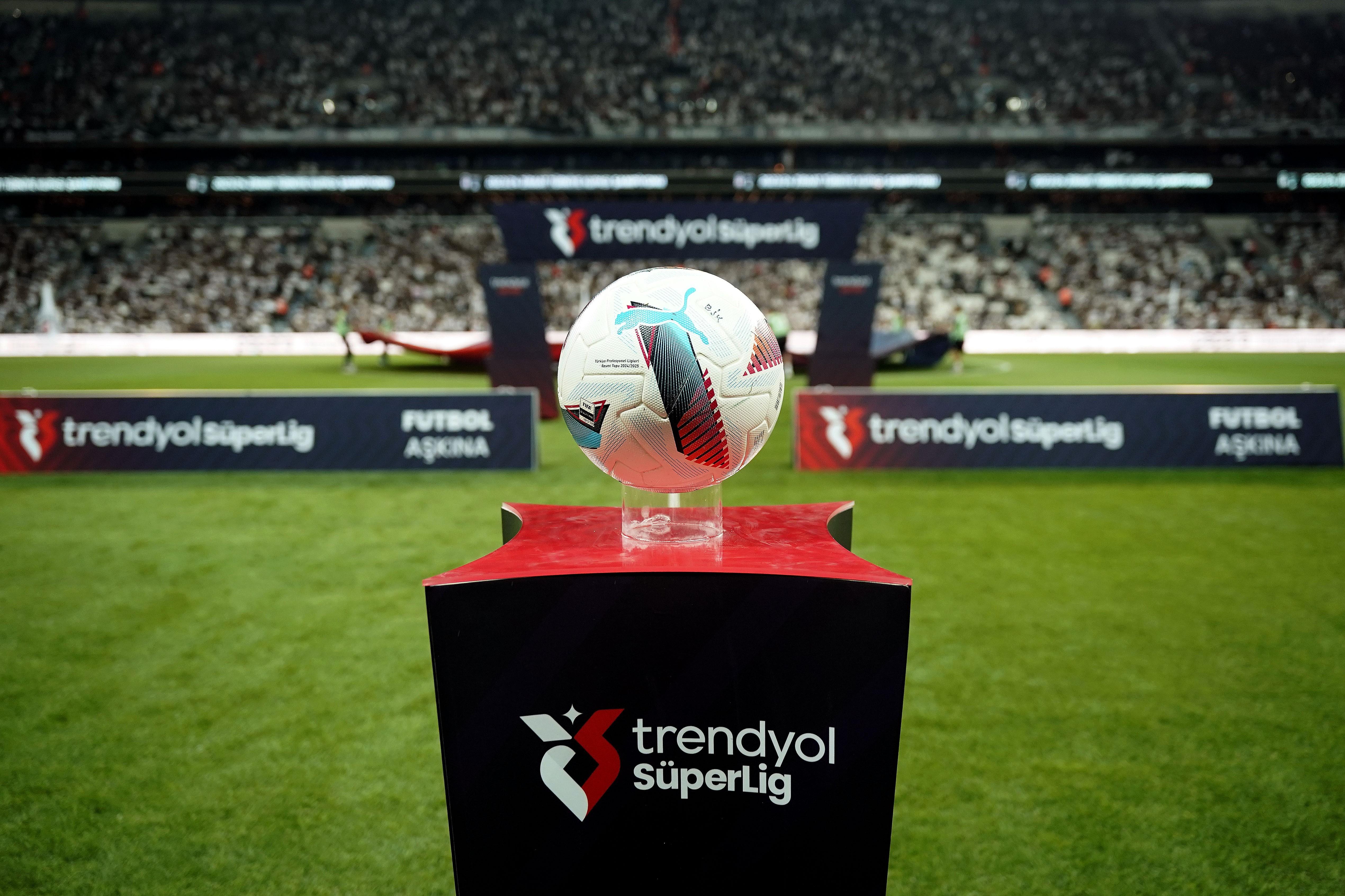 Süper Lig'de 4. hafta heyecanı! İşte maç takvimi...