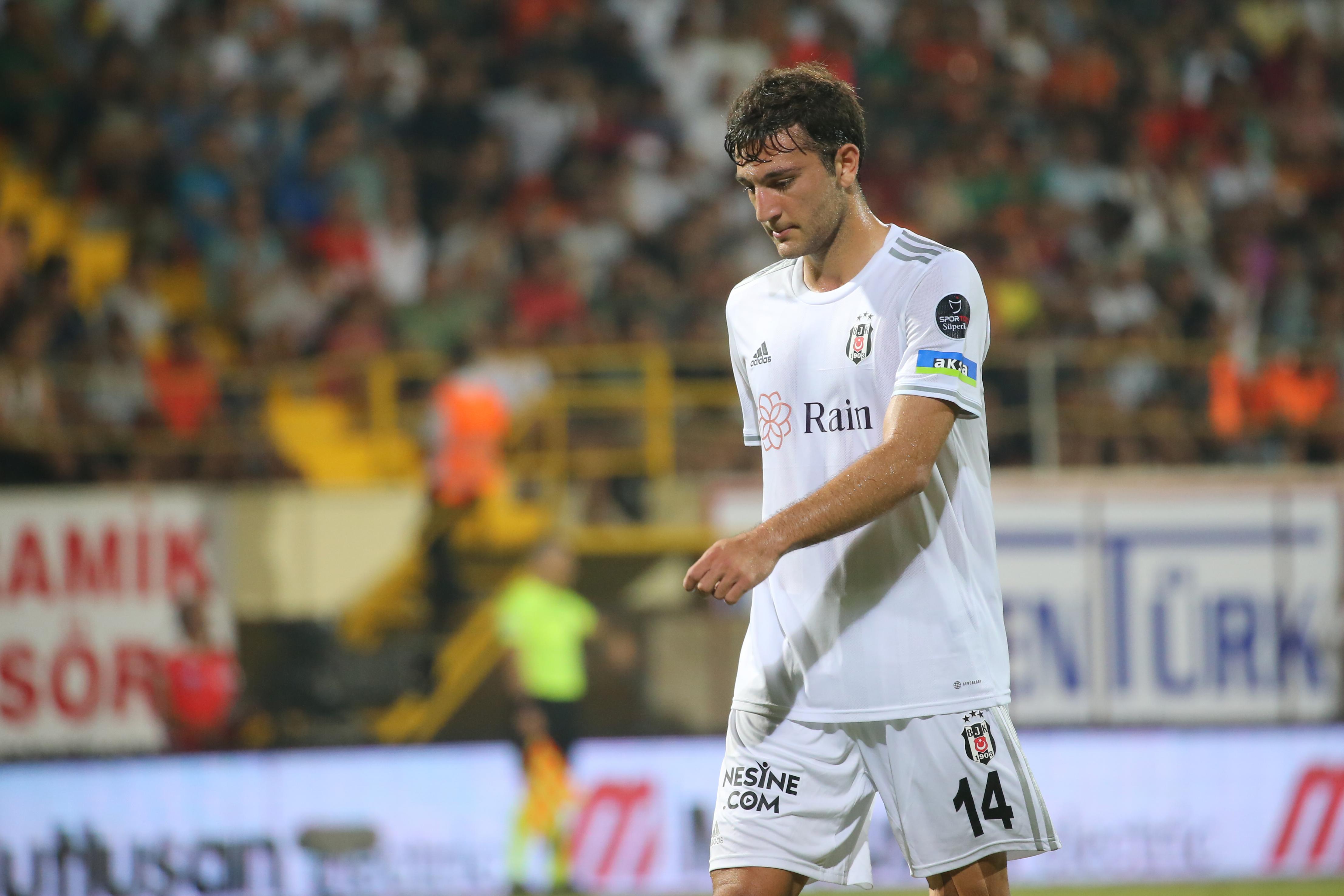 Beşiktaş'ta beklenen ayrılık! İstanbulspor'a transfer oldu