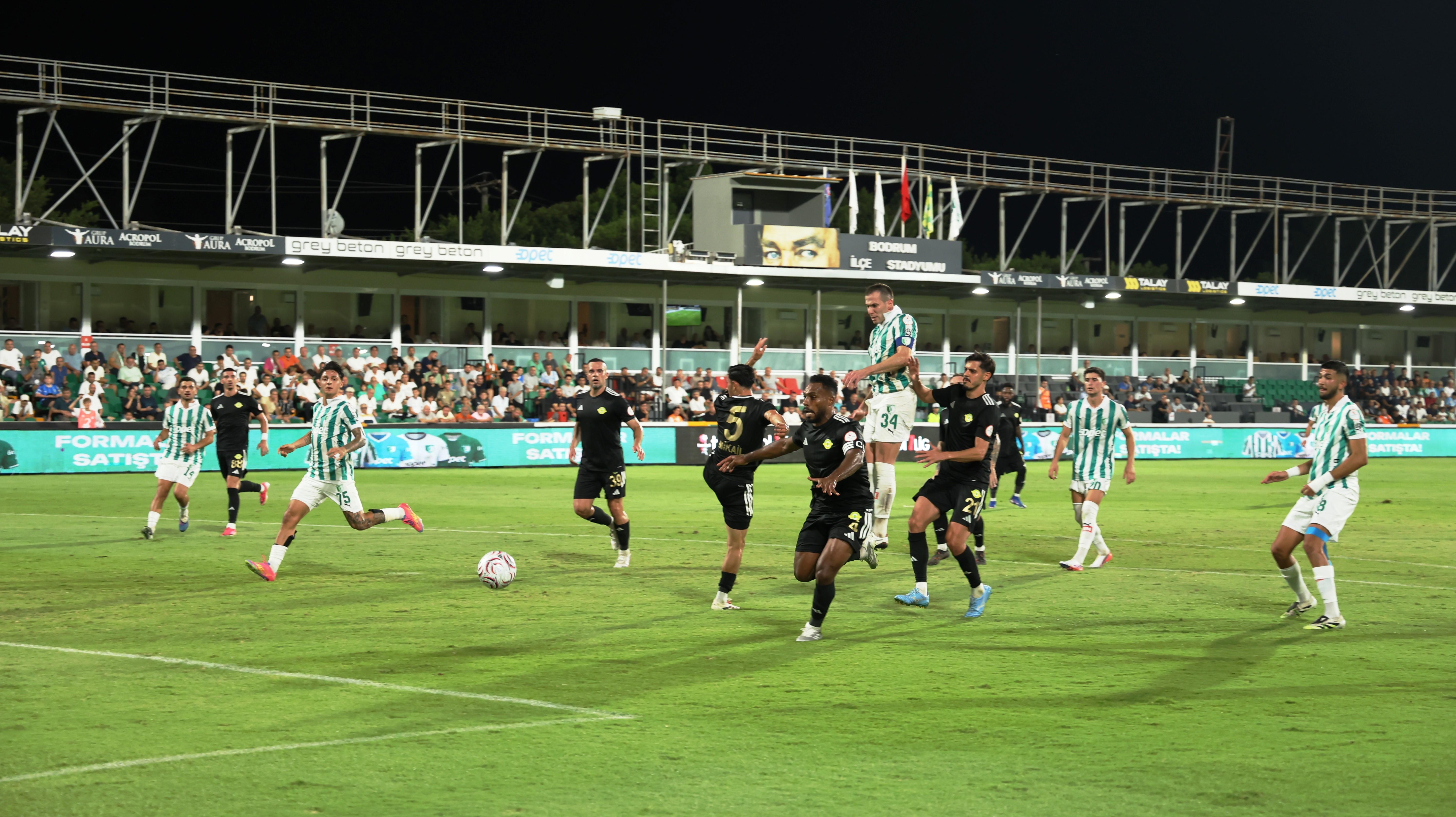 Bodrum FK ile Esenler Erokspor yenişemedi