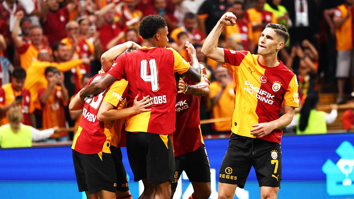 Galatasaray'da hedef 3 puan, rakip Başakşehir! İşte muhtemel 11'ler...