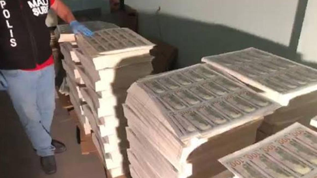 İstanbul'da kalpazan operasyonu! Milyonlarca sahte dolar ele geçirildi