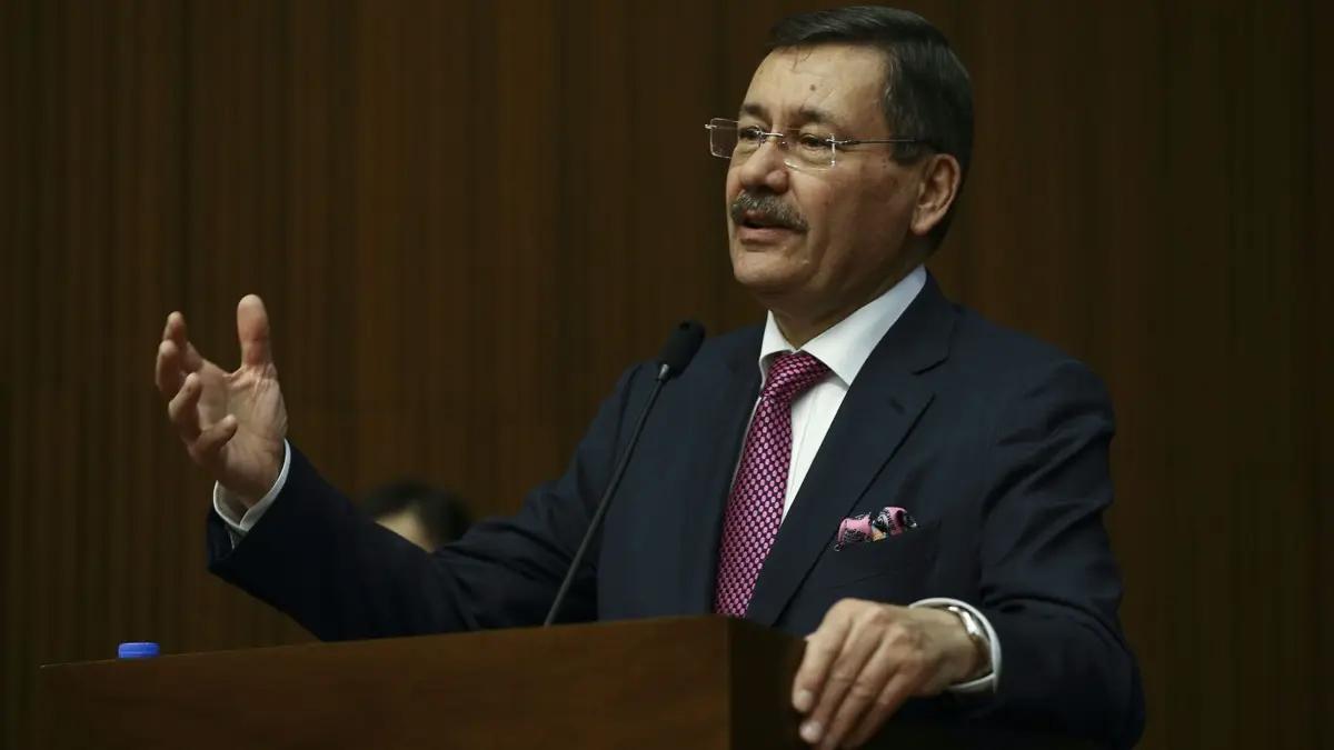 Melih Gökçek ifade vermek üzere adliyeye geldi