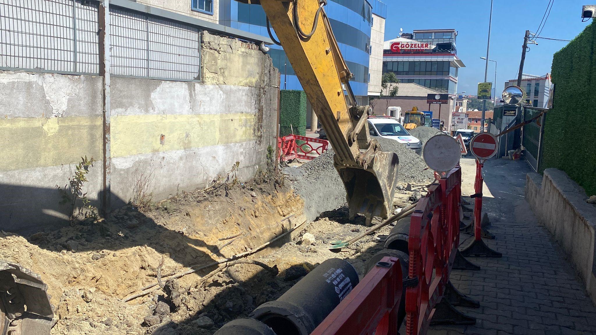 İSKİ çalışmasında faciaya ramak kala: Patlayan doğalgaz borusu ekipleri alarma geçirdi