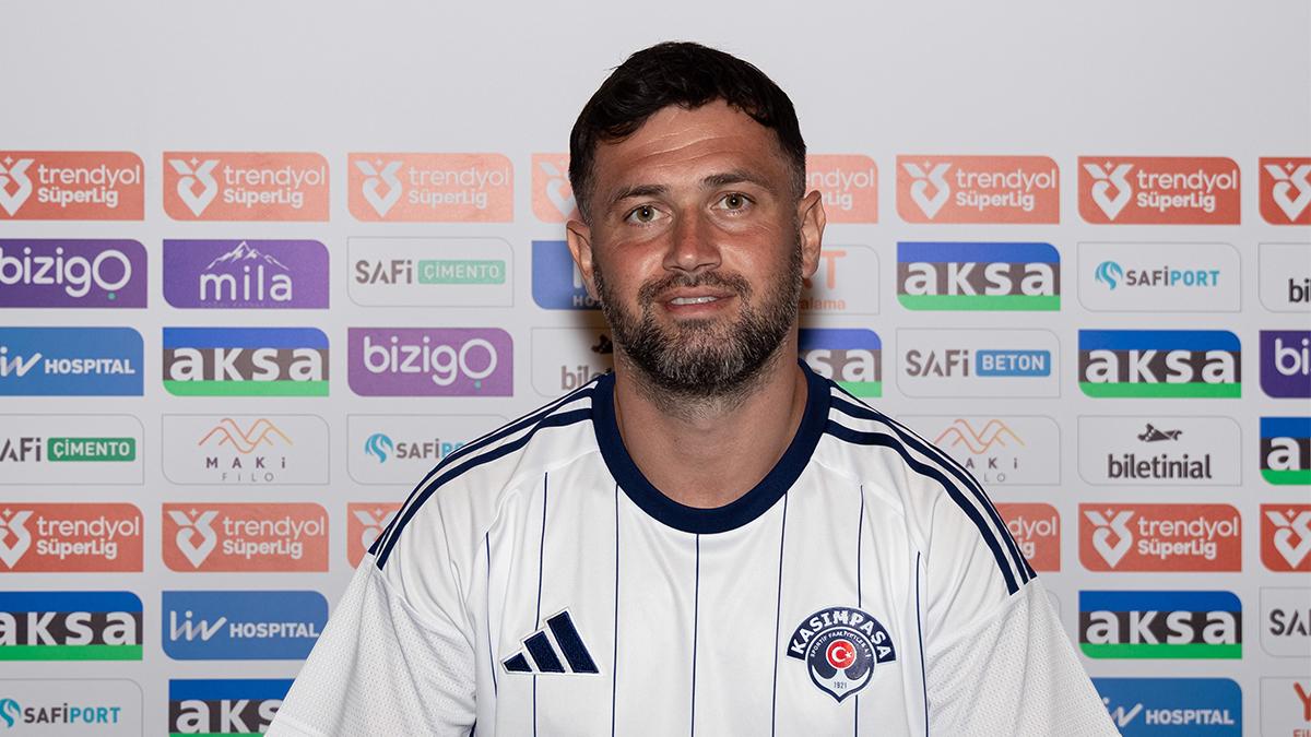 Kasımpaşa, transferin son gününde Ömer Bayram'ı renklerine bağladı
