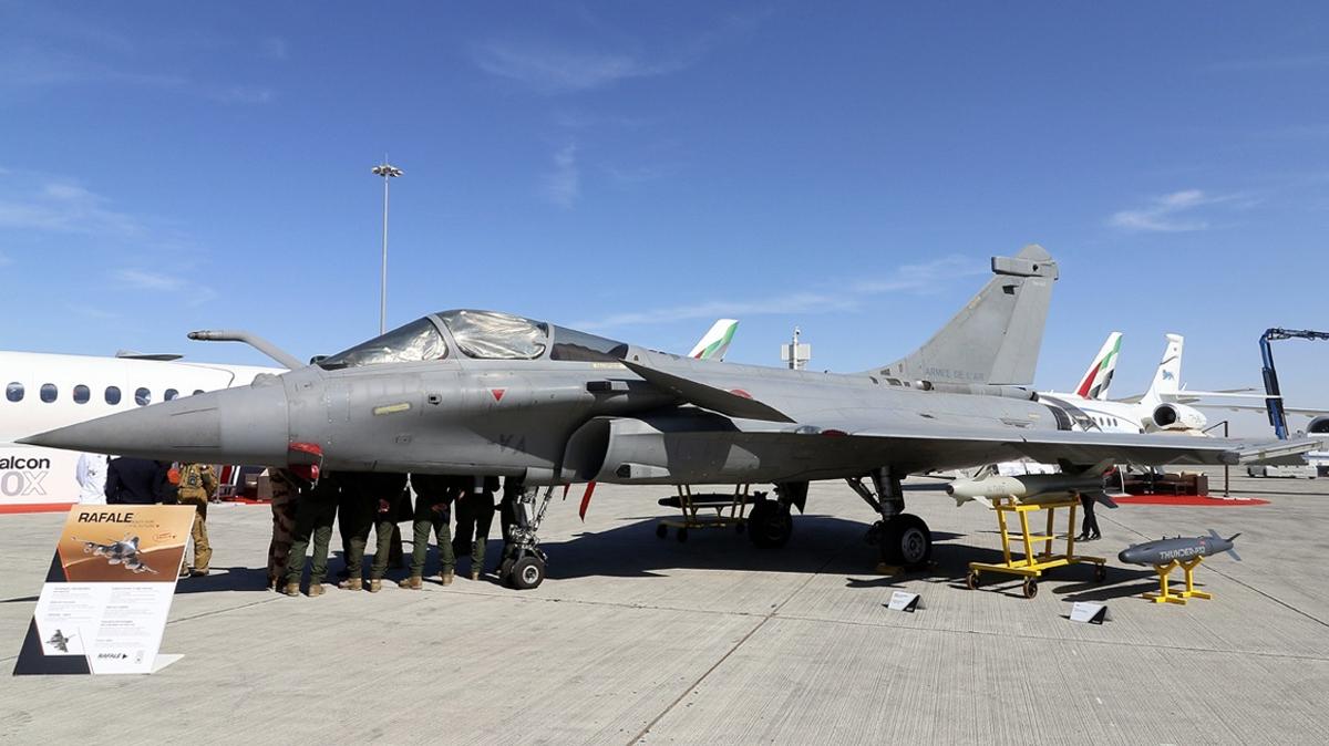 24 adet Rafale sava� u�a�� geliyor