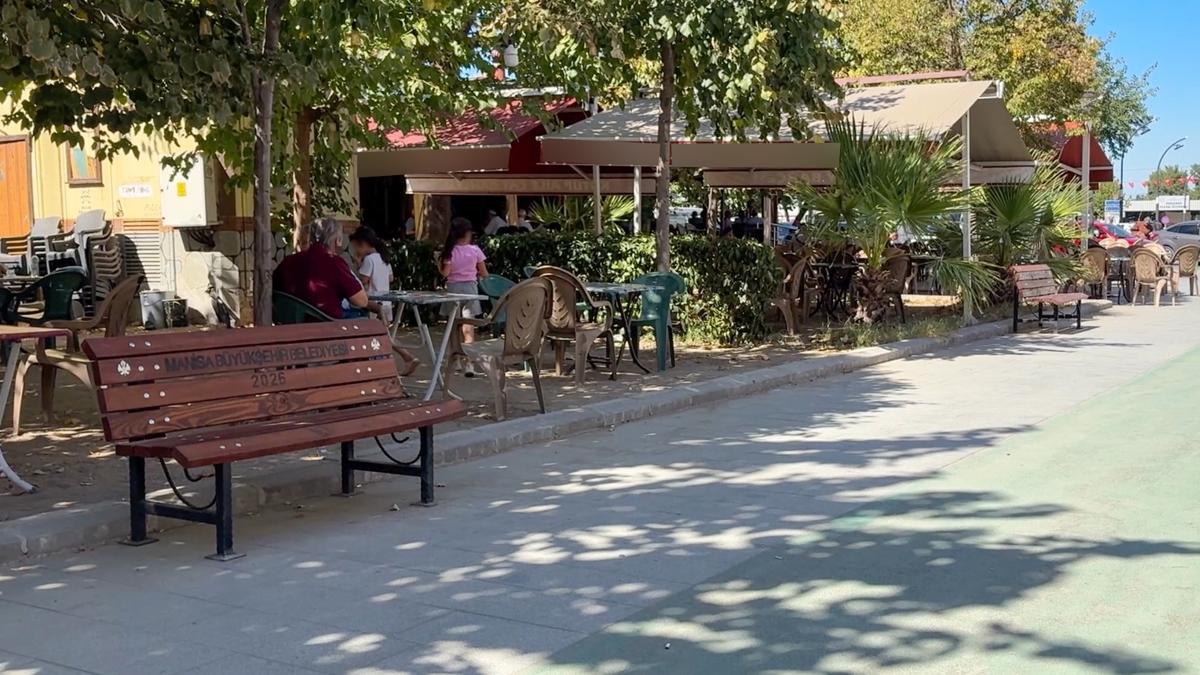 Manisa'da mide buland�ran olay! Erkekler tuvaletinde gizli kamera bulundu