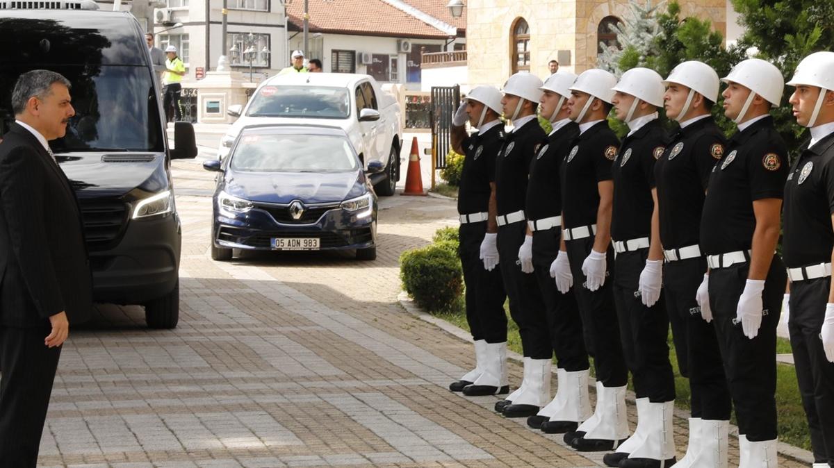 Firari su�lulara Avrupa'da �ember daral�yor
