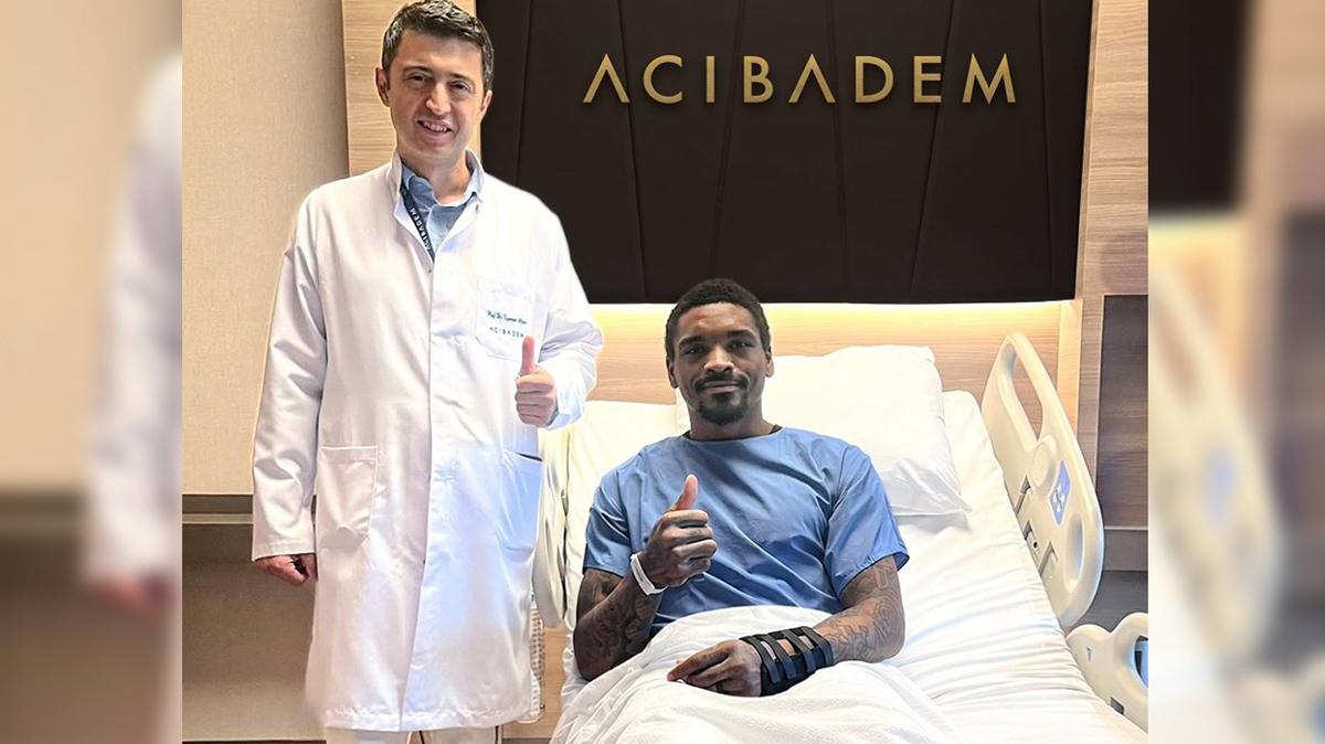 Beşiktaş'ta sakatlık gelimesi: Ameliyat edildi | STAR