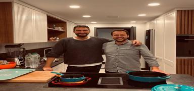 Ahmet Yaln'dan ef Yaz zgl'e zel mutfak
