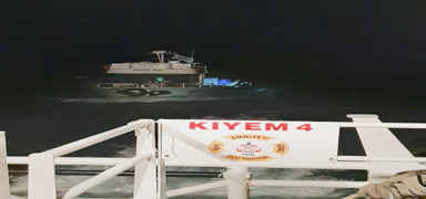 Marmara Adas aklarnda srklenen tekne kurtarld