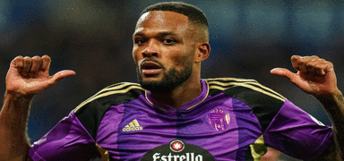 Real Valladolid, Cyle Larin'in bonservisini ald