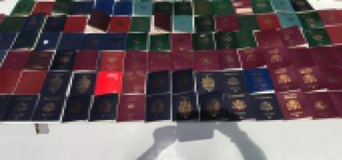 stanbul'da sahte pasaport operasyonu